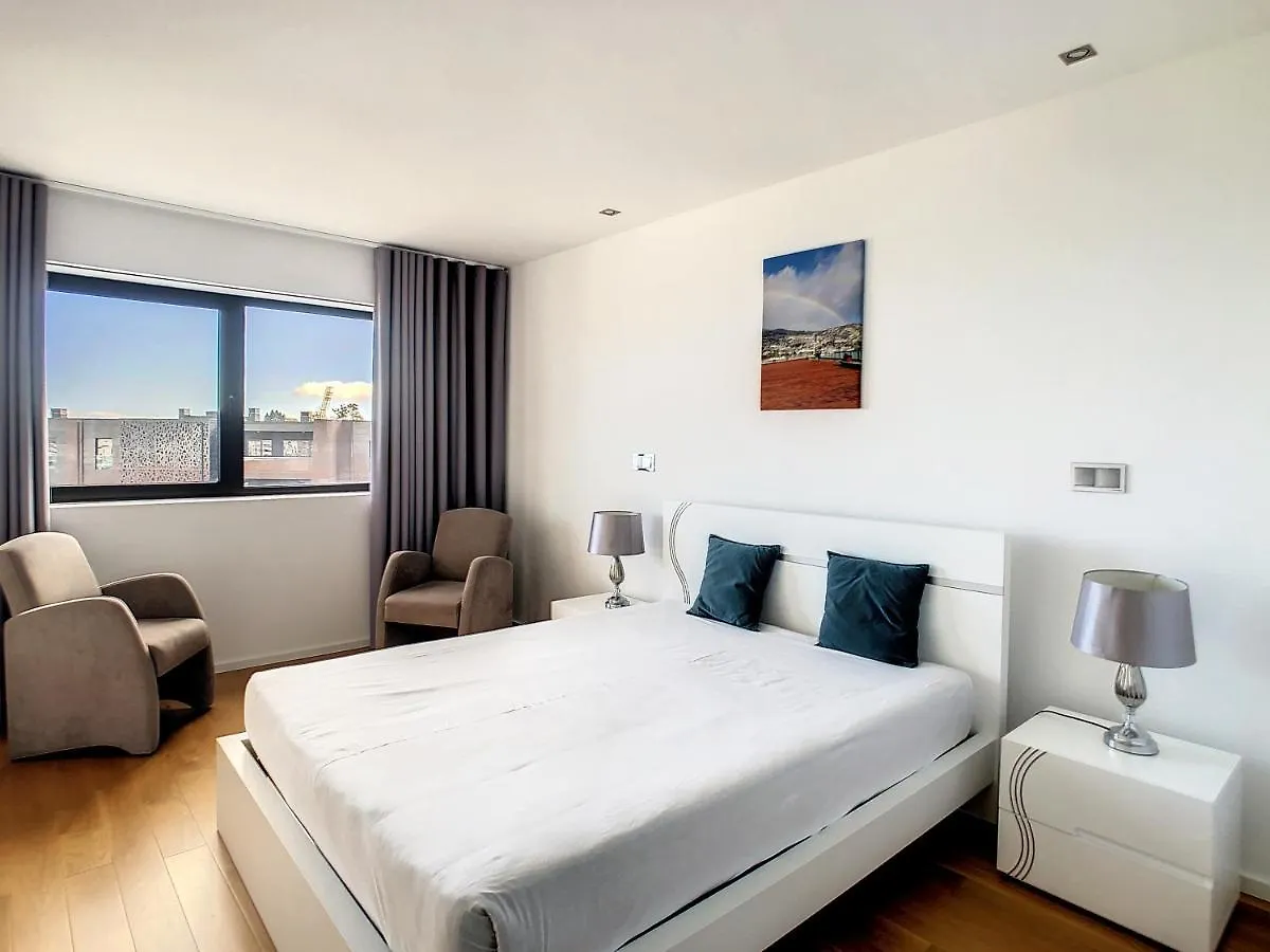 Lynx Barreiros By Lovelystay Funchal  Portugal